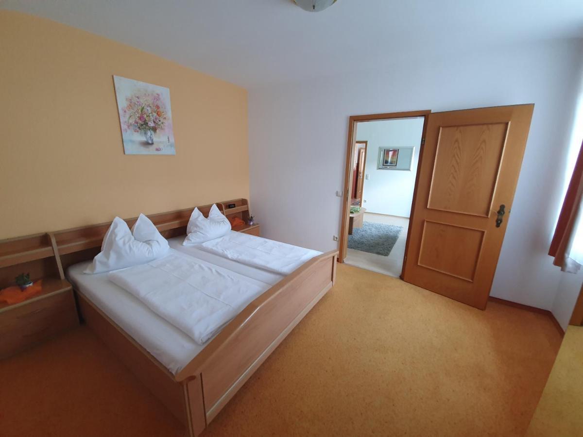 Appartement Roiss Podersdorf am See Bagian luar foto