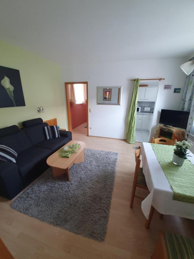 Appartement Roiss Podersdorf am See Bagian luar foto